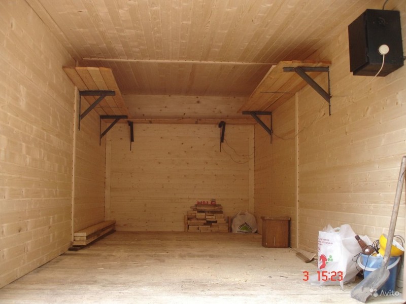 Как сделать деревянный пол в гараже?