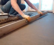 Как сделать бетонное основание: монтаж стяжки на деревянный пол